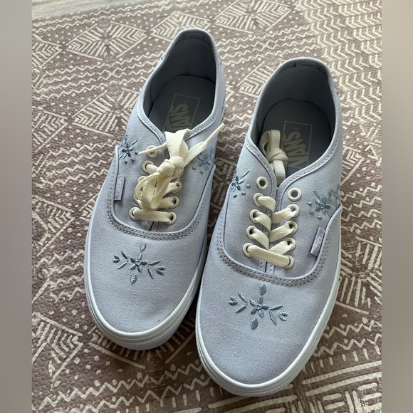 NWT Light Blue Embroidered Vans - Picture 1 of 4